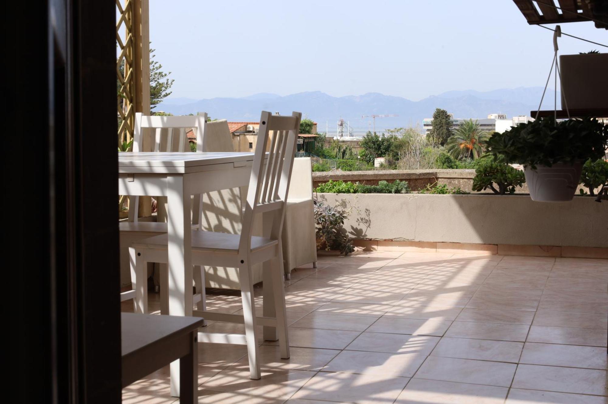 Jitaku Maine Apartment Cagliari Exterior photo
